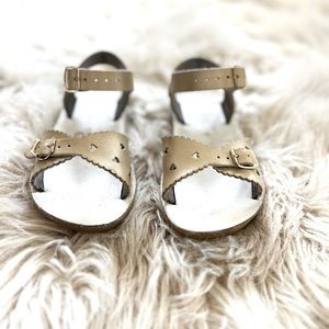 Salt Water Sweetheart toddler girl sandals 💕